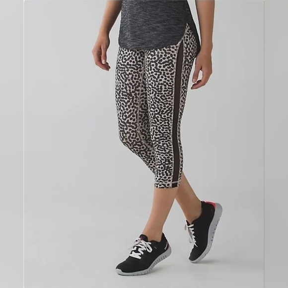 lululemon athletica Pants - Lululemon Gather and Sprint crop